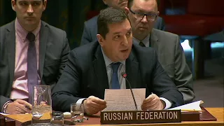 Представитель Миссии РФ при ООН Владимир Сафронков в Совбезе 12 апреля 2018 г.