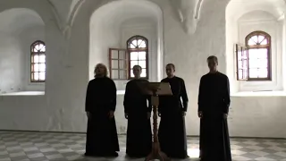 Christ is Risen-Byzantine chant...Russian monastery choir