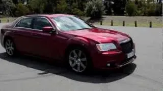 2012 Chrysler 300 SRT8 engine sound and 0-100km/h acceleration