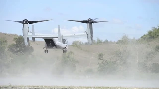 V 22 Osprey + CH 53E Heavy Li: US MASSIVE Hybrid Transformer Helicopter Plane in Action