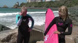 Lee-Ann Curren's Quiksilver surfing lesson with Bethanie Mattek-Sands (CC Subtitles)