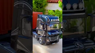 NZG 1/18 Mercedes actros truck Trailer international international & 40 Ft Container "Auburn Diecast