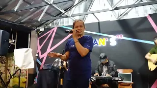 Sultan 'Berpisah Diujung Jalan" Live