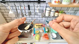 Re-Ment Mini Kitchen | Seafood Fried Noodles | Toy Miniatures | Toy Food Cooking (ASMR)