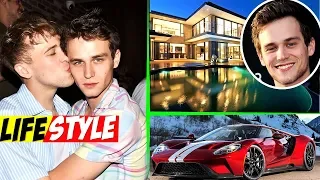 Brandon Flynn (Justin Foley in 13 Reasons Why) Lifestyle | Net Worth, Gay Friend, Family, Biography