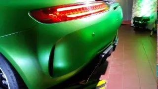 Mercedes-AMG GT R - sound exhaust, revs (bad quality)