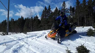 SKI-DOO XRS 800etec WHEELIES