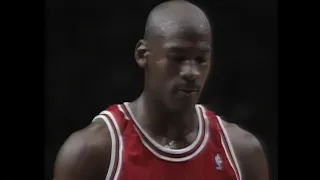 Chicago Bulls vs New York Knicks | March 28, 1995 | Michael Jordan Highlights | 55pts, 1stl, 2ast |