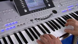 Tyros 4 Tutorial: Playing Wavecycle-Sounds - English