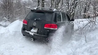 Touareg V8 melting deep snow