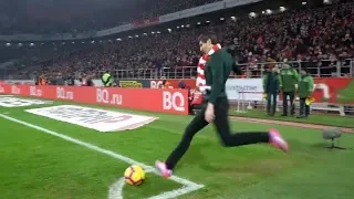 Amazing Goals Scored By Non Footballers