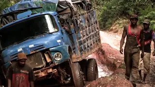 Madagascar: Fear The Red Island | Deadliest Journeys