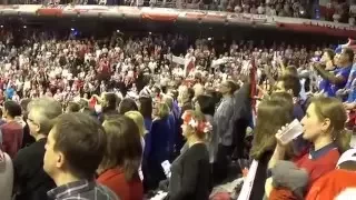 French volleyball fans singing Marseillaise in Berlin (France - Poland)