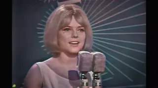 France Gall - Poupée de Cire, Poupée de Son (Stereo)