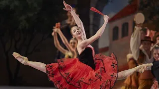 Вариация Китри из балета «Дон Кихот». Исполняет Анжелина Воронцова.