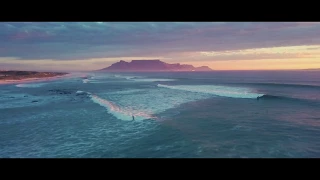 Capetown Waves (Drone)