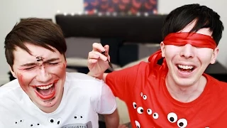 DAN AND PHIL BLINDFOLDED MAKEUP CHALLENGE