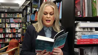 Elaine Feeney reads from How to Build a Boat at Kennys Bookshop, April 2023