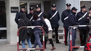 Top News-“Të djeg ty dhe fëmijët”/Shqiptari arrestohet pasi kërcënoi me çekiç gruan