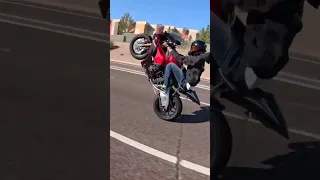 R1M 2023 @rideclutch wheelie in road #shorts #youtubeshorts #r1m #r1 #wheelie