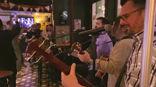 Planet Caravan - I'm shipping up to Boston (Dropkick Murphys unplugged cover)