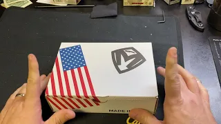 Medford Praetorian T Unboxing And First Look. This Is the Ultimate Big Knife