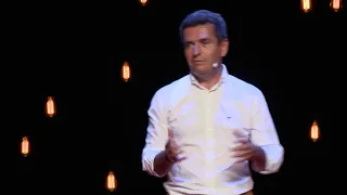 Découvrir et assumer sa fragilité pour une société plus humaine | Olivier Riom | TEDxNantes