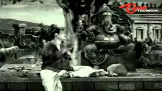 Kalasi Vunte Kaladu Sukham - Telugu Songs - Gana Naadhuni - NTR - Savitri