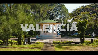 Canon 200d (SL2) with 24 mm F2.8 lens | Valencia Cinematic Video