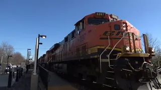 72 MPH BNSF Z Train Flying Thru La Plata, Missouri (Most Viewed Video!!)