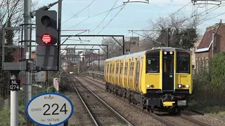 Network Rail 313121 Breaks Down and is Rescued at Kensington Olympia