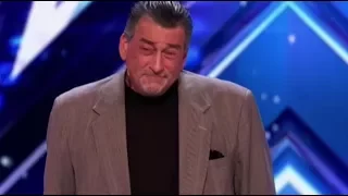 ROBERT DeNIRO Gets Booed off stage on America's Got Talent