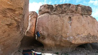 Wills' Arete V5 - Happy Boulders, Bishop