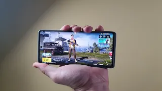 Snapdragon 8 Gen 2 PUBG I Call of Duty Gameplay I 90FPS Max Graphics I Nubia Z50 Gaming test