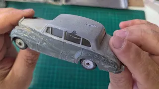 restoration of rolls royce silver wraith dinky toys