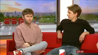 WHITE GOLD Joe Thomas & James Buckley Interview [ with subtitles ]