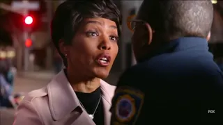 Wonderful acting from Aisha Hinds in 9-1-1 S03E08 (SPOILERS)