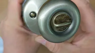 Kwikset Tylo 90042-854 Antique Brass locking door knob entry door lock from Amazon $15 unboxing