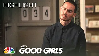 Rio Can't Keep His Eyes off Beth - Good Girls