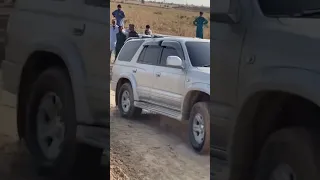 Toyota surf vs 4Runner water Crossing 👍