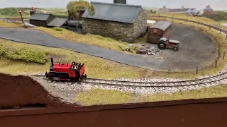 Alice and Nesta fitted with DCC sound + stay alive, Bachmann Quarry Hunslet