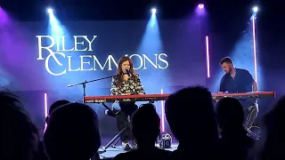 Miracle - Riley Clemmons (Live in Australia)