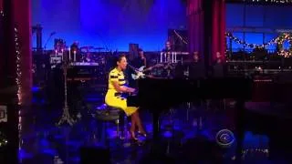 youtube com Alicia Keys   Brand New Me   David Letterman 12 18 2012   YouTube