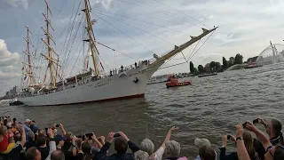 Ship parade in the city of Hamburg. Ep. 6