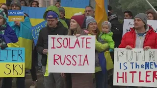 Ukraine supporters rally at protest at Texas Capitol Saturday | FOX 7 Austin