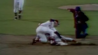 WS1975 Gm7: Carbo throws out Foster at second