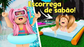 UM DIA NO PARQUE AQUÁTICO COM MINHA AMIGA! POOL ISLAND - ROBLOX