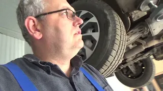 Peugeot Expert з букетом проблем, Рукожопи на шиномонтажі