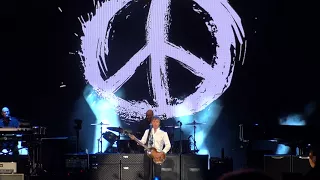 Paul McCartney - A Day In The Life / Give Peace A Chance (Live In Perth 2nd December 2017)