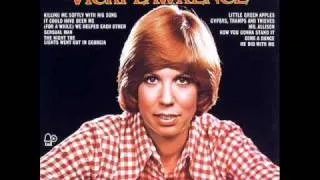 Vicki Lawrence - Dime a Dance (with lyrics)